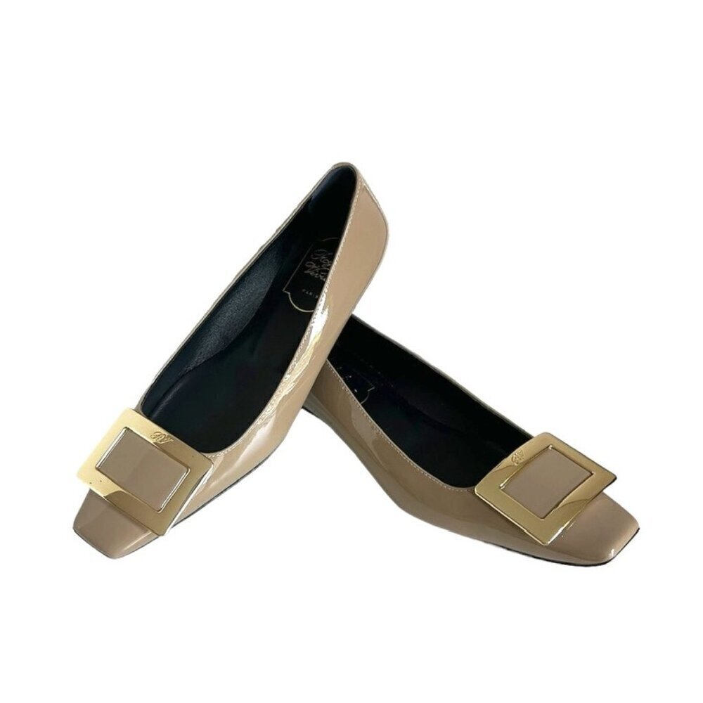 ROGER VIVIER Belle Vivier Patent Leather Neutral Flats With Gold Buckle 37